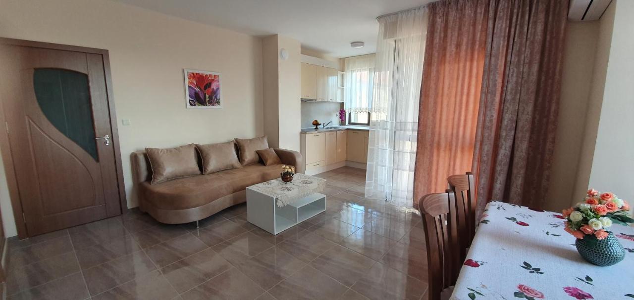 Luxury Apartments Ekaterina Черноморец Экстерьер фото