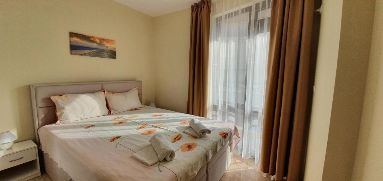 Luxury Apartments Ekaterina Черноморец Экстерьер фото
