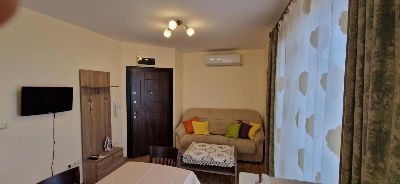 Luxury Apartments Ekaterina Черноморец Экстерьер фото